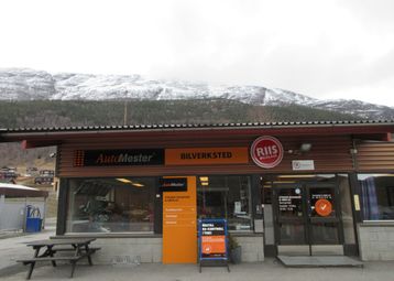 Utvendig fasade Steinar Skaansar og Sønn AS